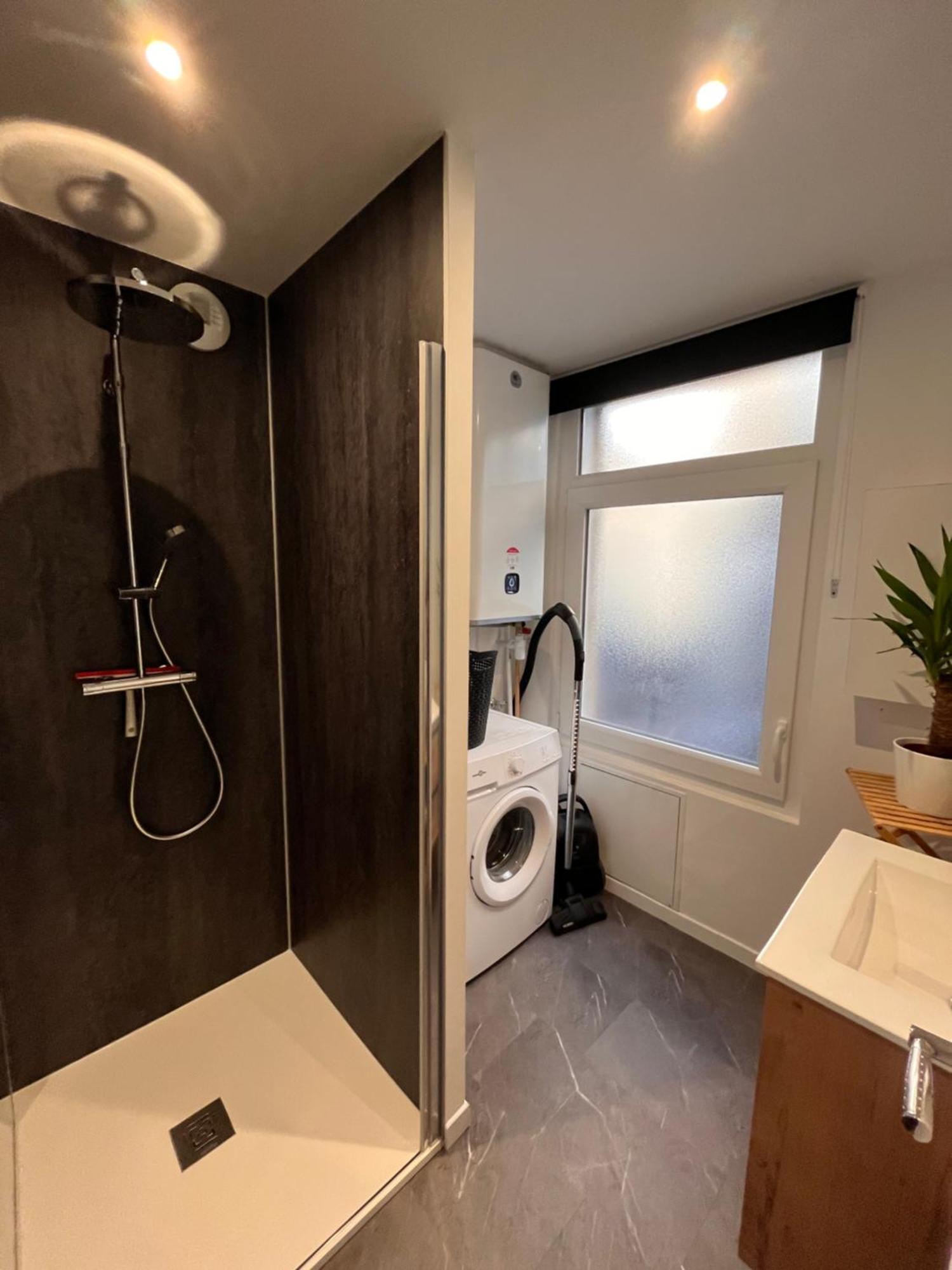 Beau Loft Room Proche Mont Saint Michel Jaccuzi Illimite En Plein Centre آفروشْ المظهر الخارجي الصورة
